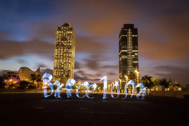 Light painting et calligraphie lumineuse – Frédéric Leroux photographe
