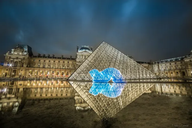 Light painting au Louvre – Frédéric Leroux photographe